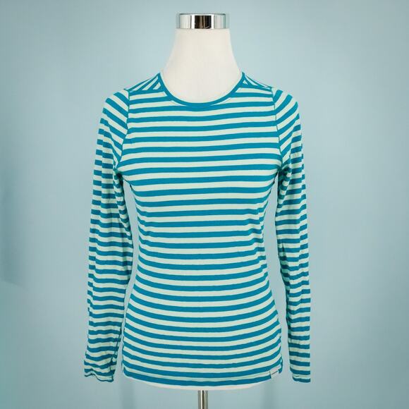 Patagonia Size XS Blue Stripe Crew Neck Long Sleeve Active Outdoor Baselayer Top - Picture 1 of 5